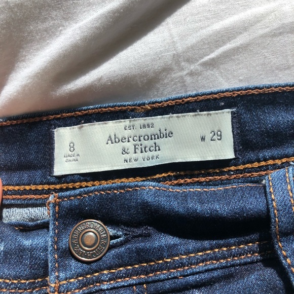Abercrombie and Fitch women’s Jean shorts - Picture 4 of 4
